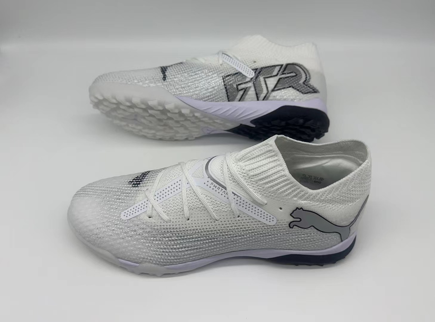 Puma Soccer Shoes-64